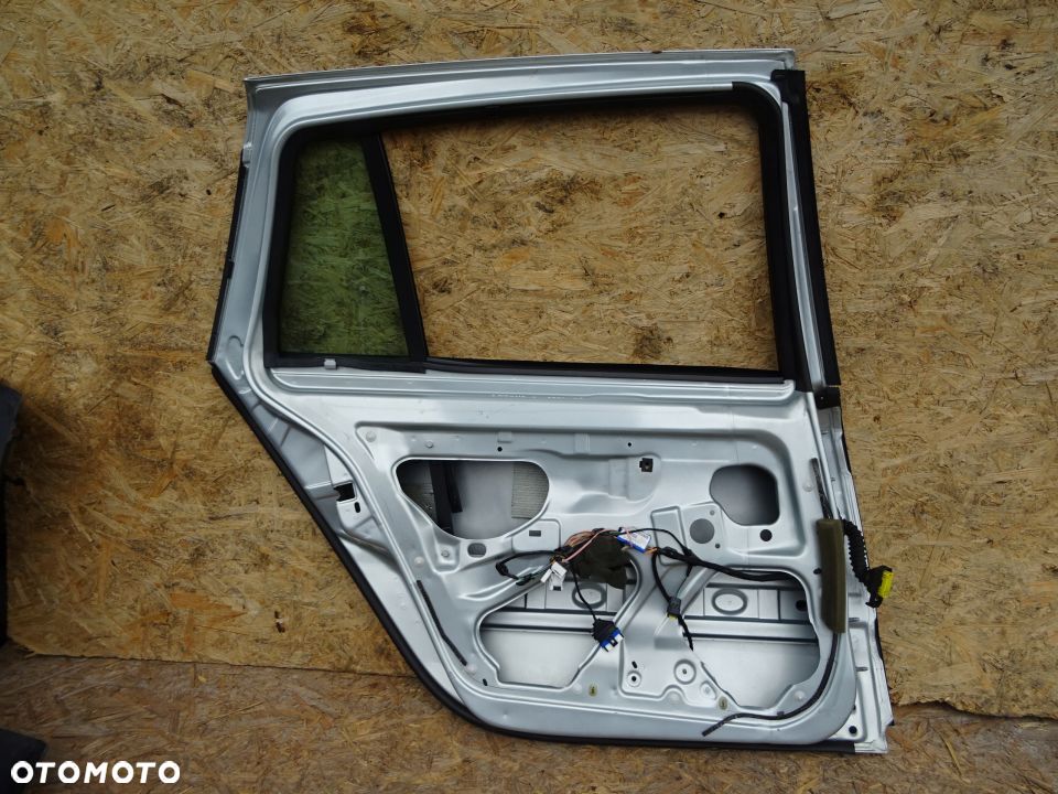 DRZWI LEWY TYŁ RENAULT LAGUNA II KOMBI 01- TEB64 - 3