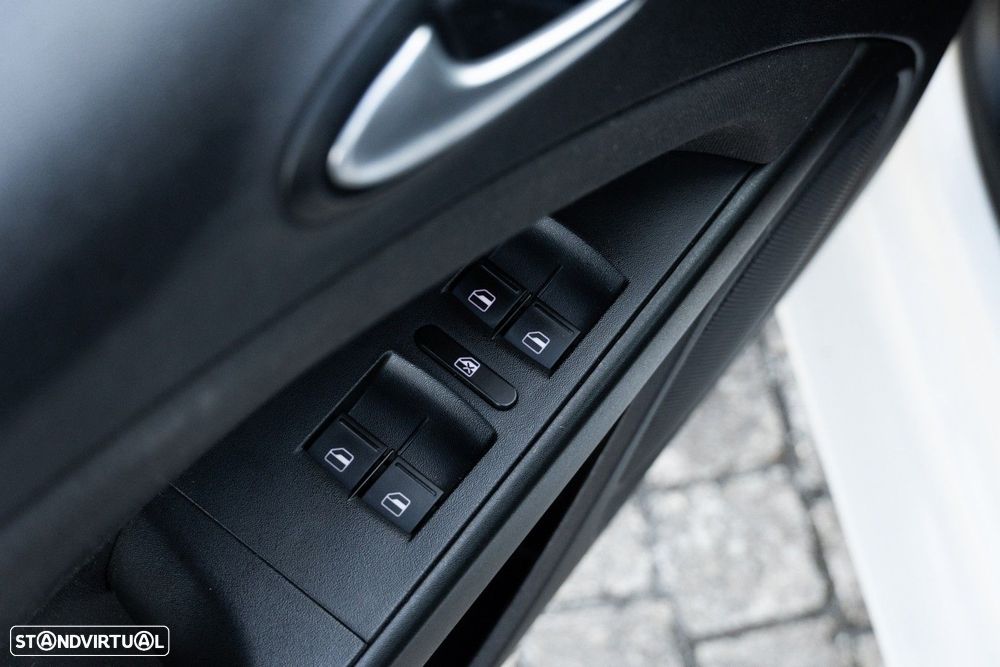 SEAT Leon 2.0 TDI FR DPF - 26
