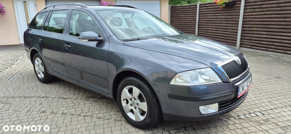 Skoda Octavia 2.0 TDI Elegance - 4