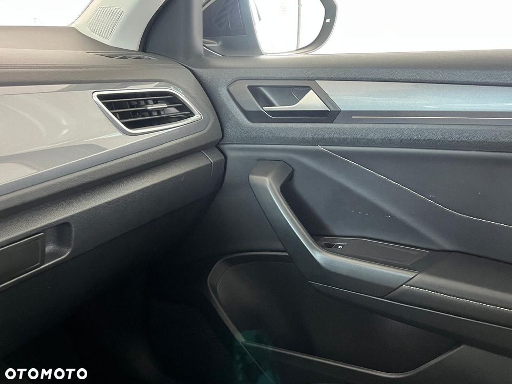 Volkswagen T-Roc 1.5 TSI Style - 22