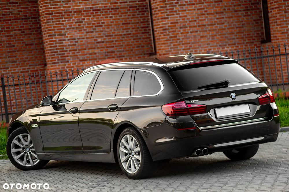 BMW Seria 5 530d Sport-Aut Luxury Line - 17