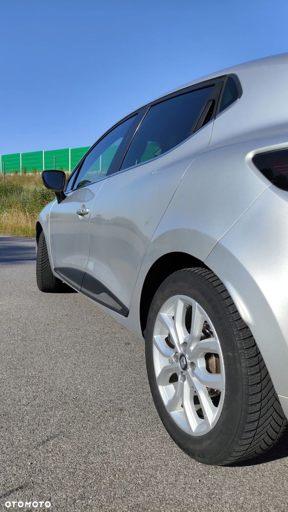 Renault Clio 0.9 Energy TCe Limited - 10