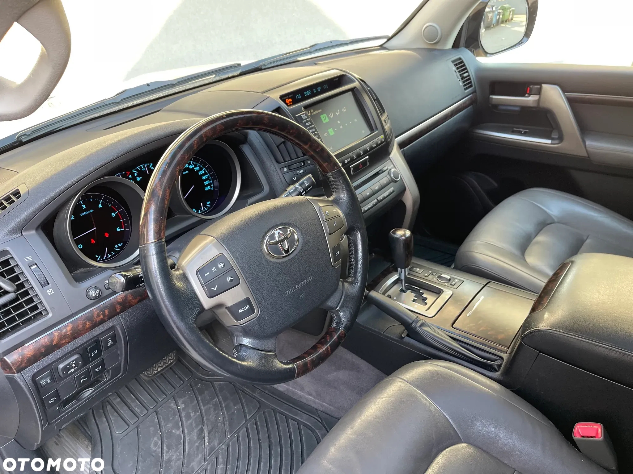 Toyota Land Cruiser LC 4.5 V8 D-4D Prestige - 12