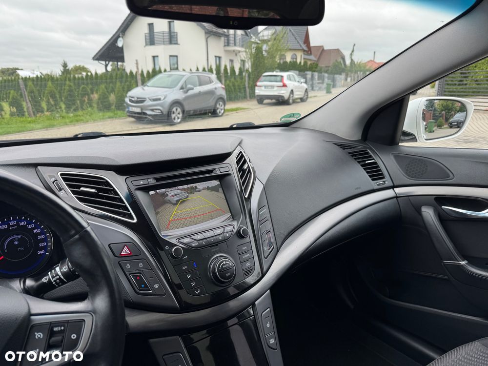 Hyundai i40 Kombi blue 1.7 CRDi Premium - 23