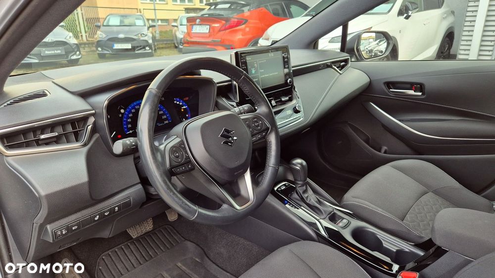 Suzuki Swace 1.8 Hybrid Premium Plus CVT - 13