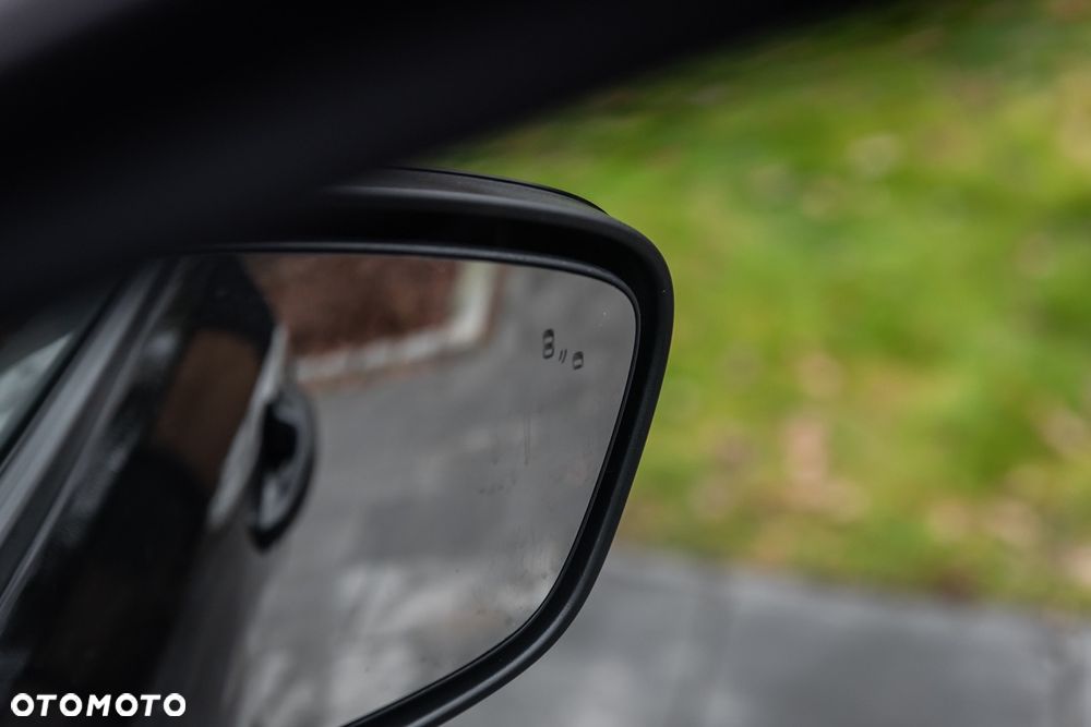 Ford Kuga 2.0 EcoBlue AWD ST-Line X - 27