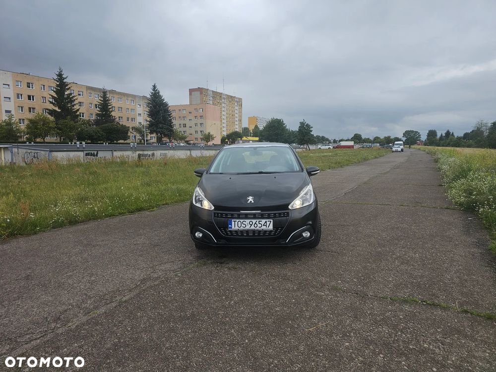 Peugeot 208 PureTech 82 Urban Move - 1