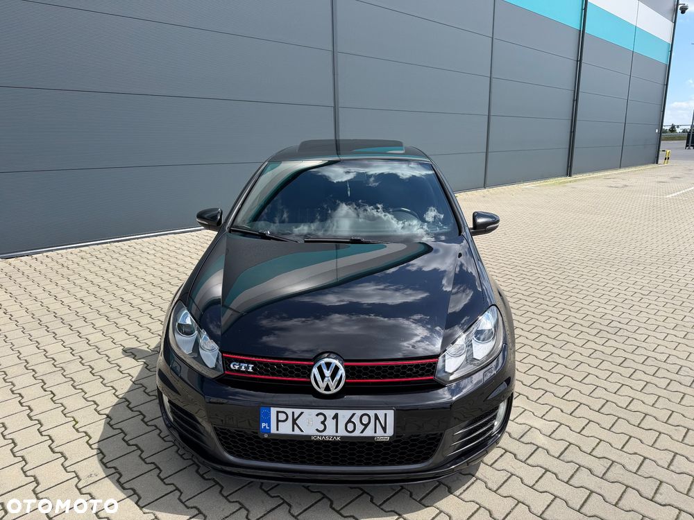 Volkswagen Golf - 5