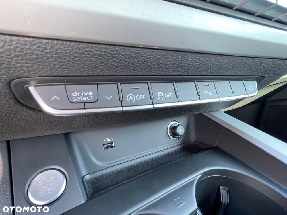 Audi A5 Coupé 40 TFSI mHEV S tronic - 31