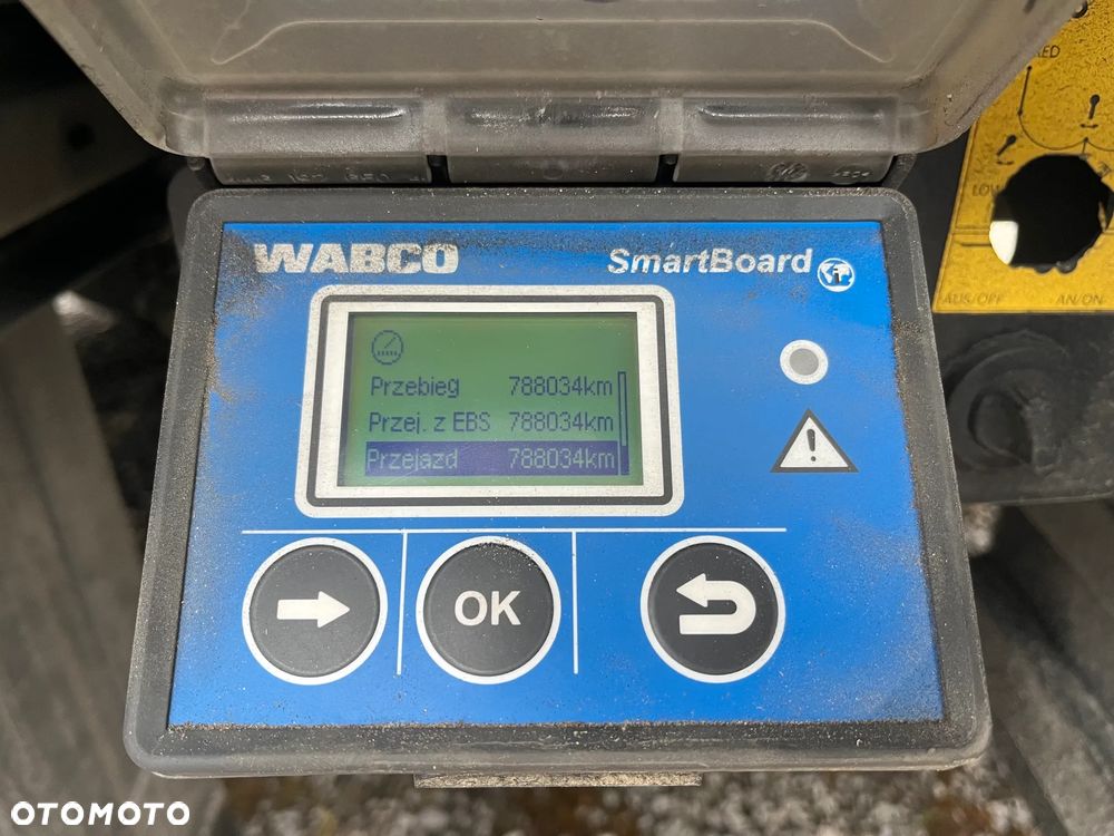 Schmitz Cargobull Lowdeck - 3