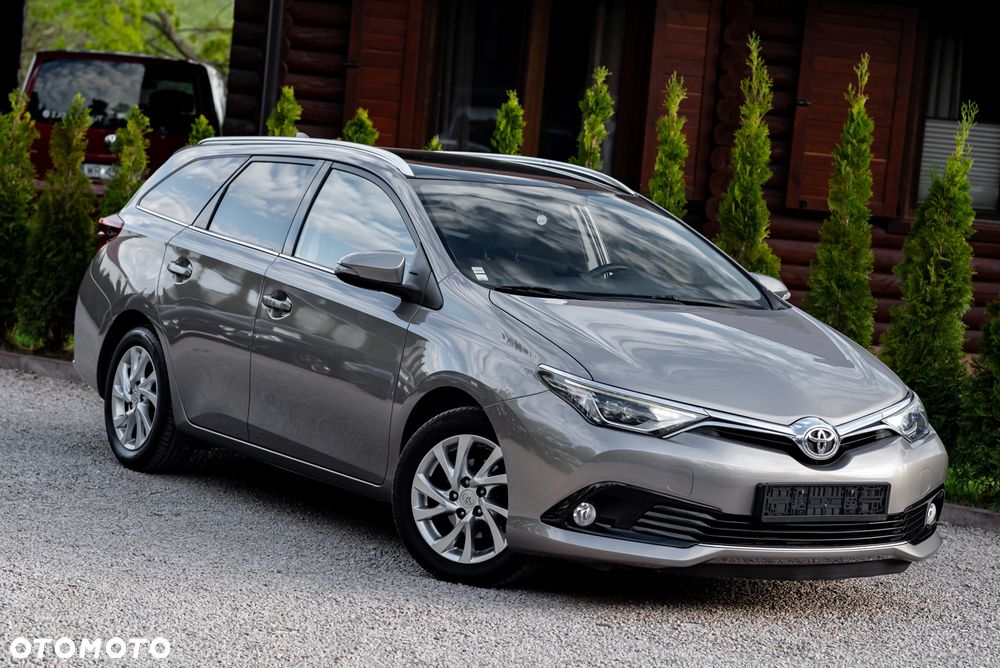 Toyota Auris 1.6 D-4D Comfort - 5