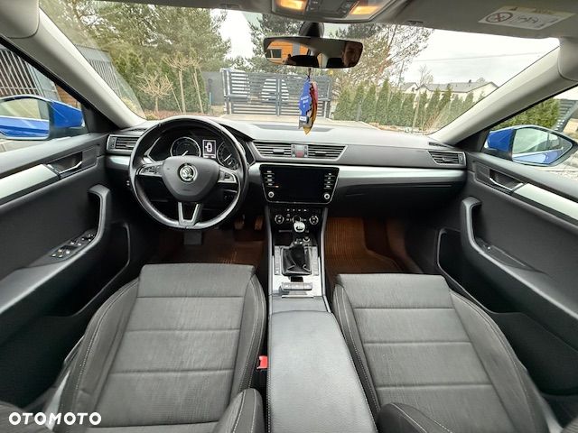 Skoda Superb 1.6 TDI Ambition - 9