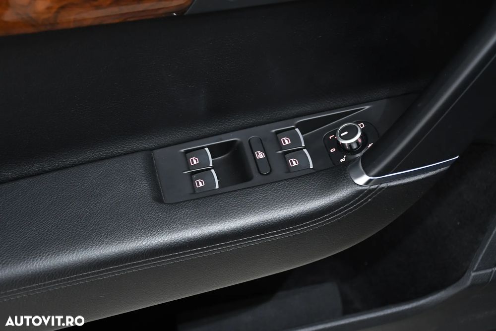 Volkswagen Passat 2.0 TDI DSG BlueMotion Technology Highline - 26