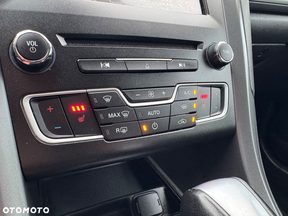 Ford Mondeo 2.0 TDCi Titanium 4WD PowerShift - 33