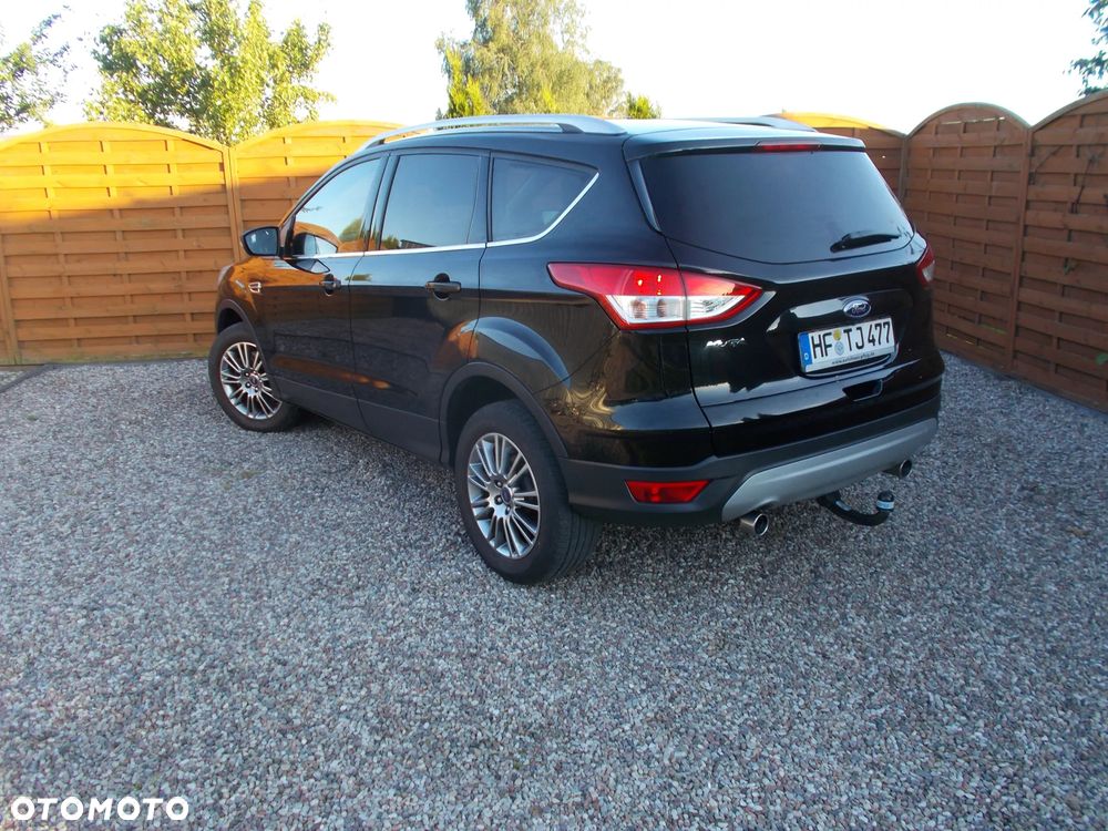 Ford Kuga 2.0 TDCi 4WD Titanium - 4