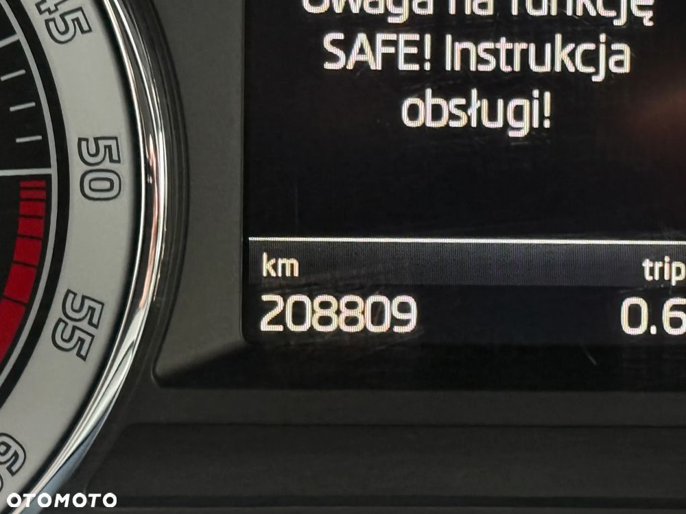 Skoda Octavia 2.0 TDI SCR Style DSG - 32