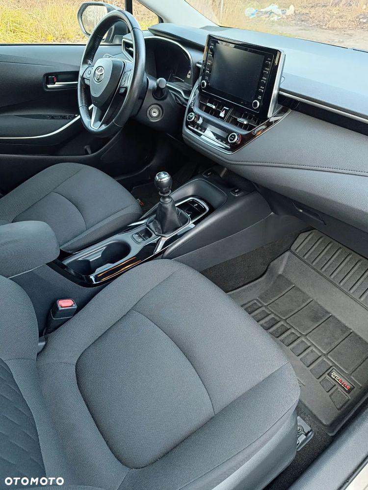 Toyota Corolla 1.6 Comfort - 18