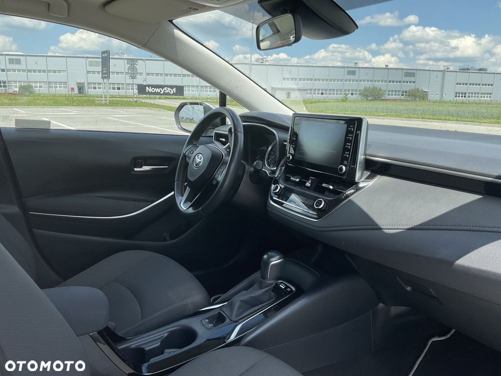 Toyota Corolla 1.8 Hybrid Comfort - 21