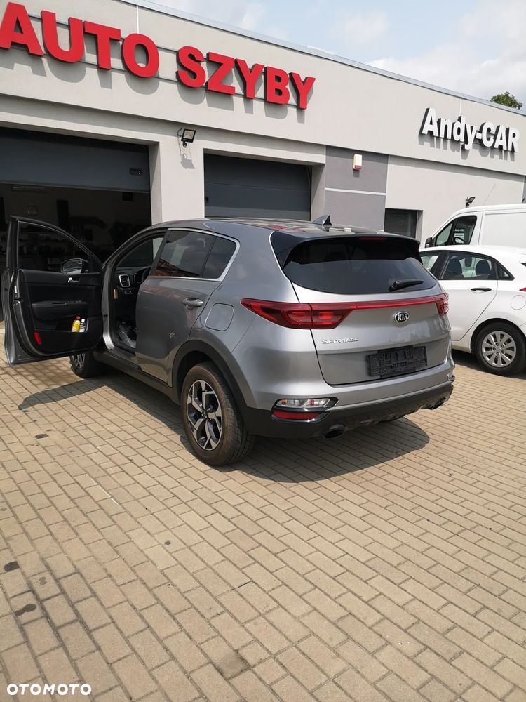 Kia Sportage - 16