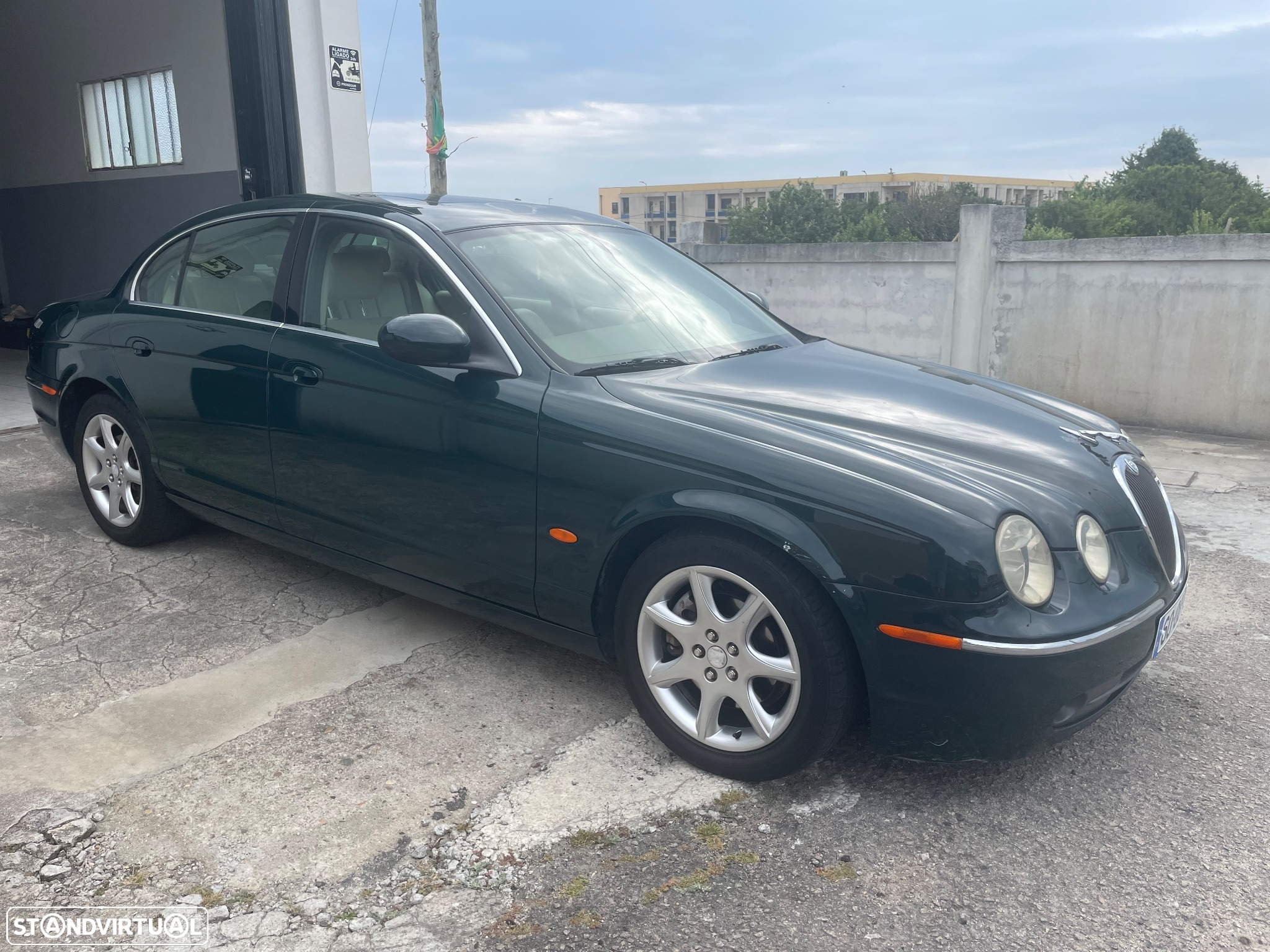 Jaguar S-Type 3.0 V6 Executive - 4