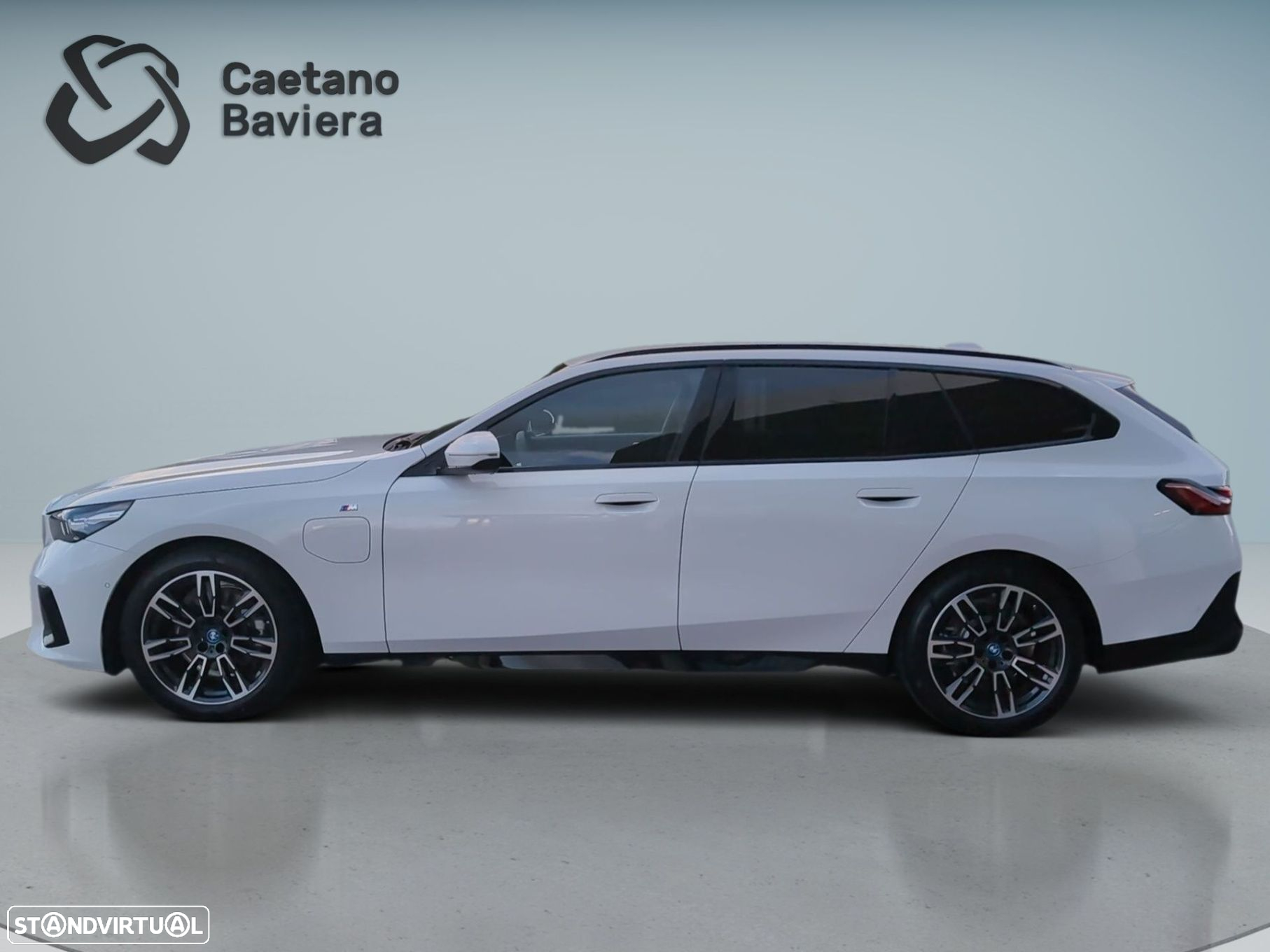 BMW 530 e Pack Desportivo M - 5