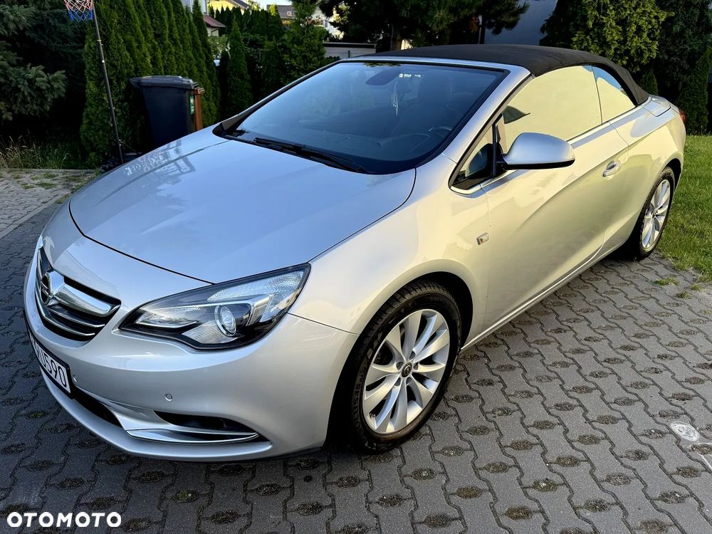 Opel Cascada - 12
