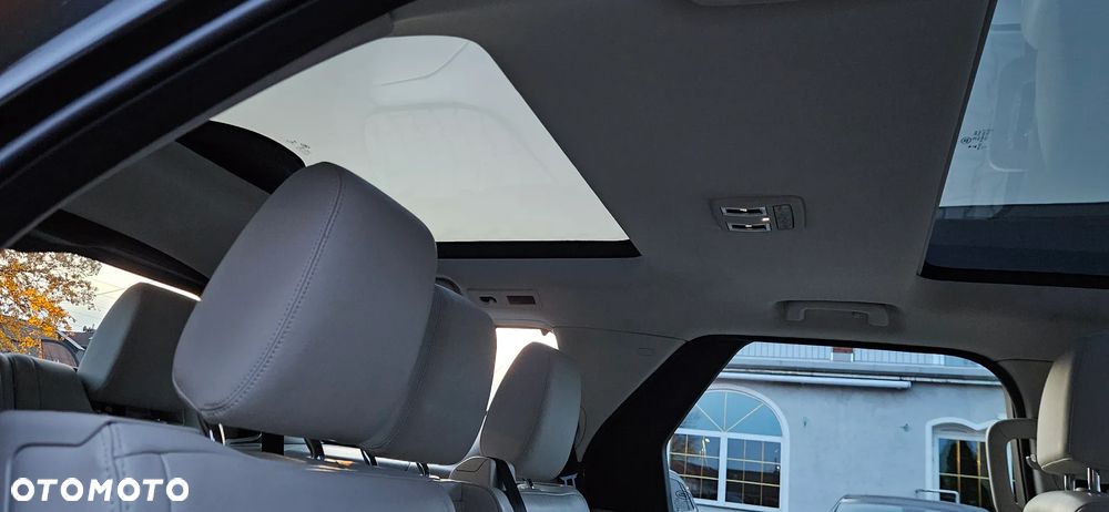 Land Rover Discovery - 18