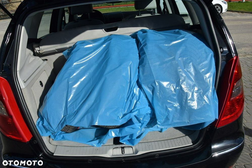 Mercedes-Benz Klasa A 160 Autotronic Elegance - 15