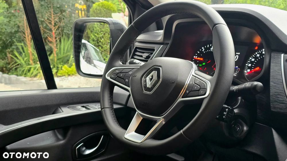 Renault Trafic - 34