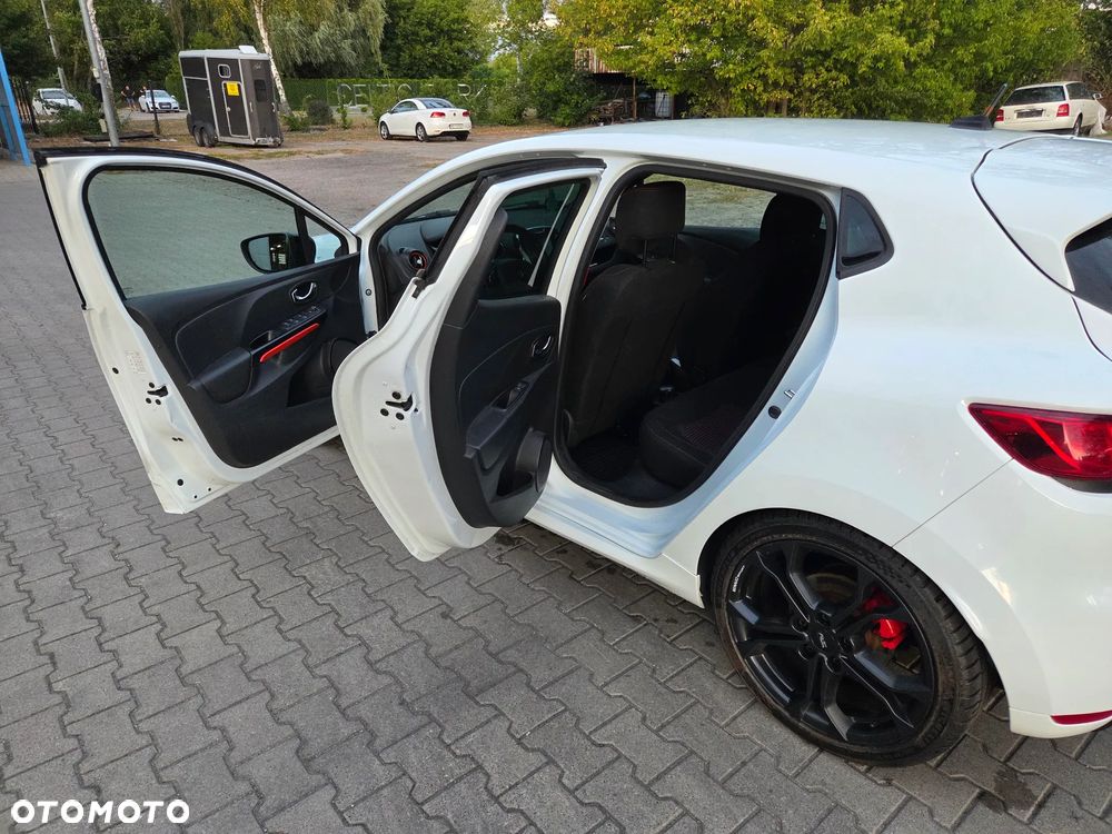 Renault Clio 1.6 R.S 200 EDC - 10