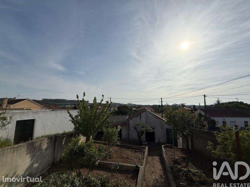 Casa / Villa T2 em São Bartolomeu dos Galegos e Moledo de 104 m2 - Grande imagem: 4/36