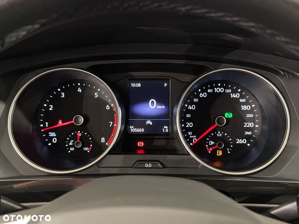 Volkswagen Tiguan - 21