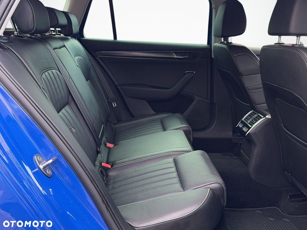 Skoda Superb 2.0 TDI SCR Style DSG - 17