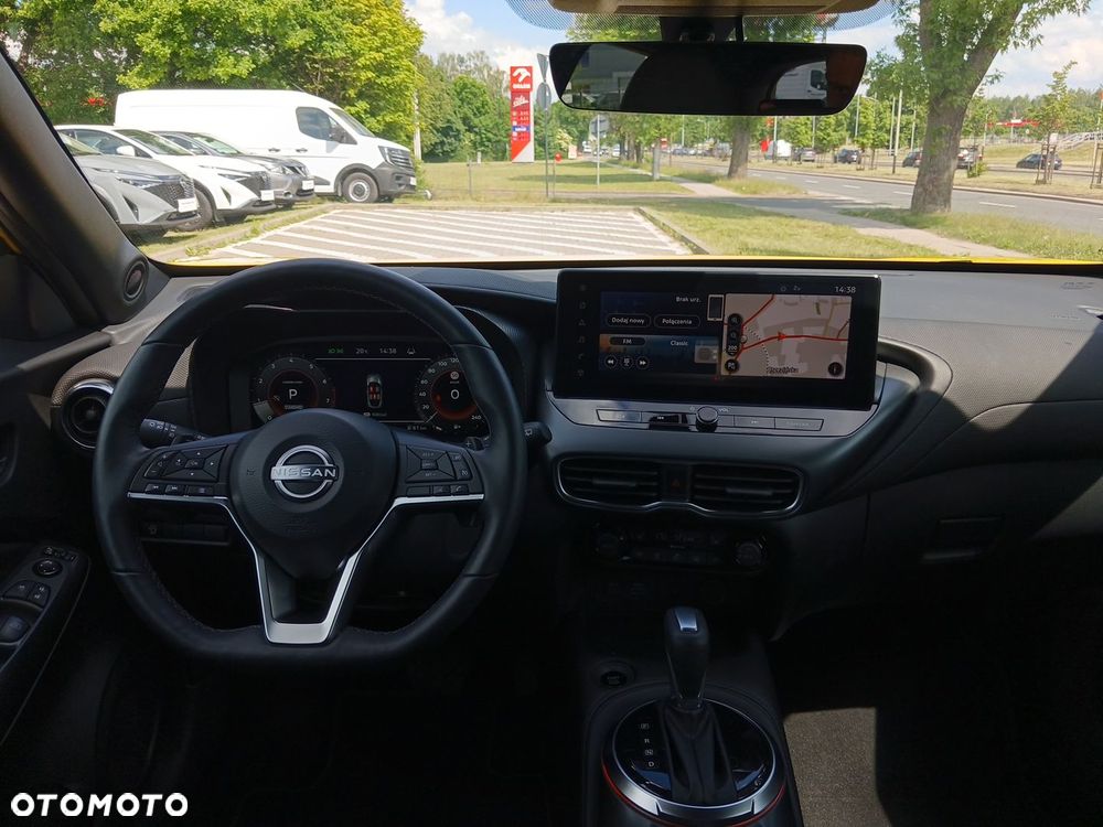 Nissan Juke 1.0 DIG-T N-Connecta DCT - 16