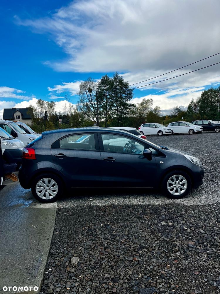 Kia Rio 1.2 XL - 3