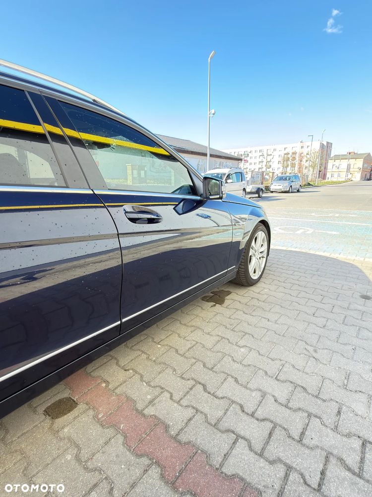 Mercedes-Benz Klasa C 350 CDI DPF (BlueEFFICIENCY) 7G-TRONIC Elegance - 5