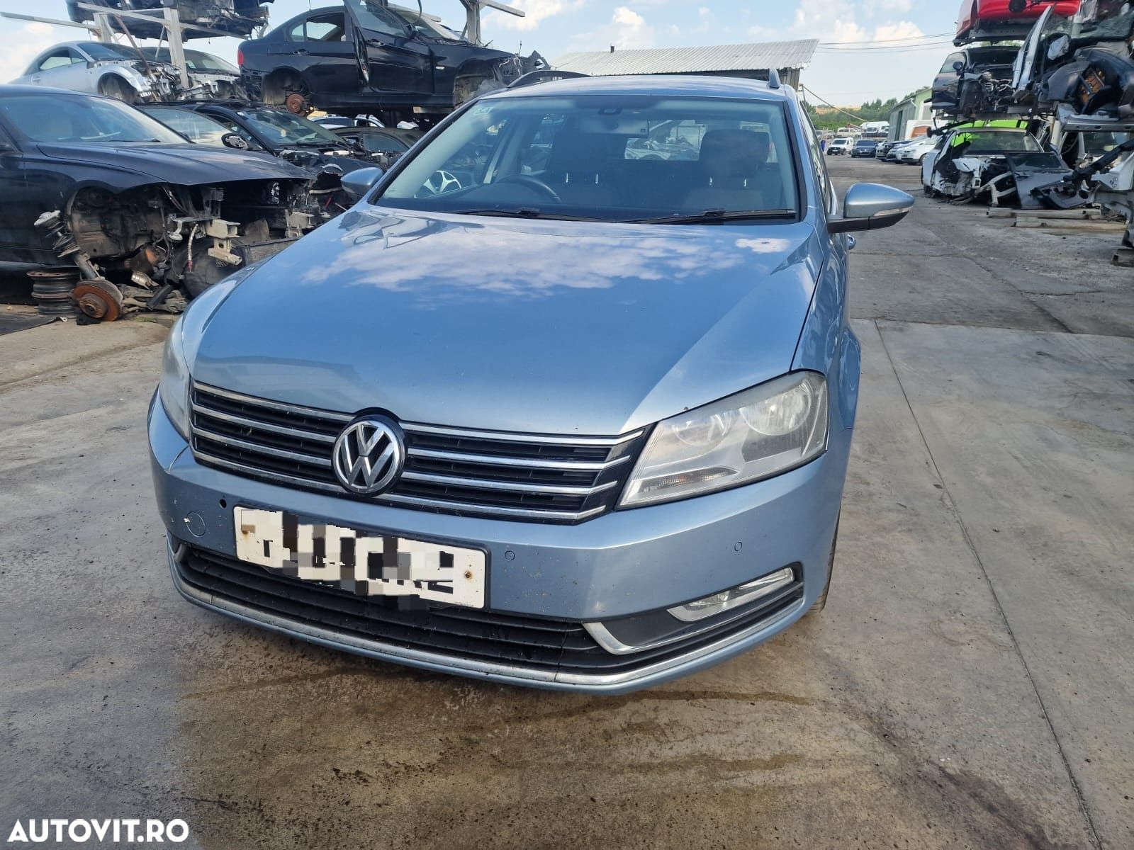 Dezmembram Volkswagen Passat B7 2011 2.0tdi CFF Automat - 3