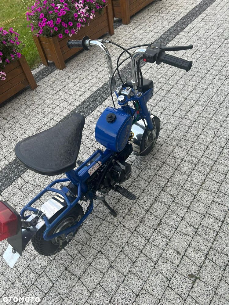 Benelli Inny - 8