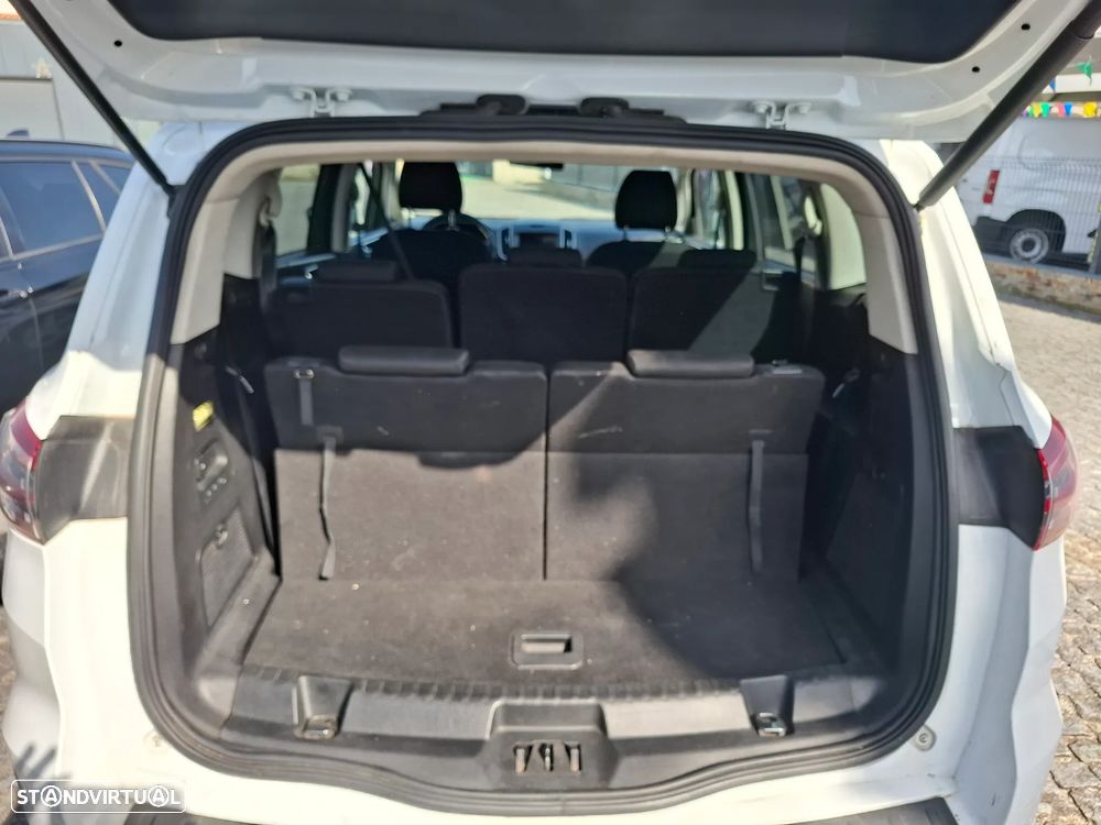 Ford S-Max 2.0 TDCi Trend Powershift - 16