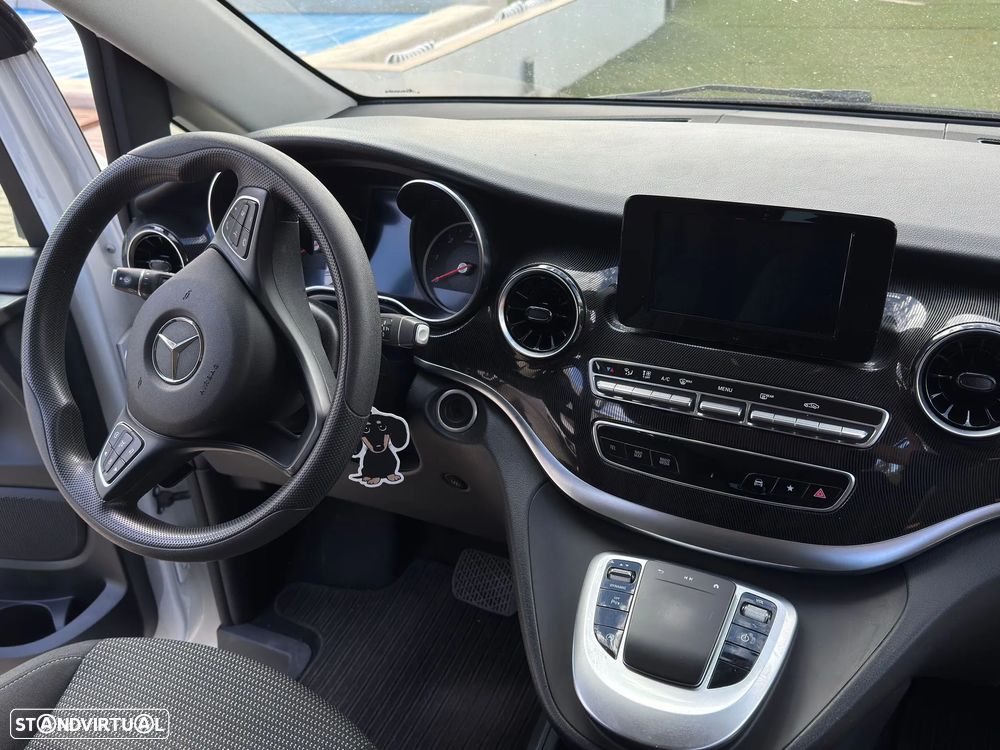 Mercedes-Benz V 220 - 5