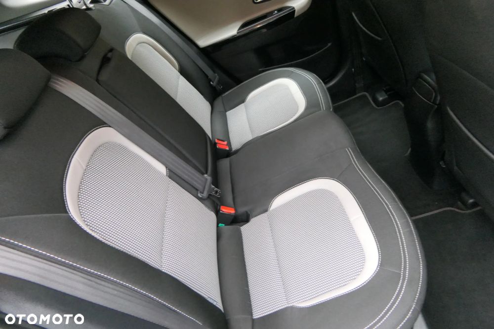 Kia Ceed 1.6 GDI Business Line - 21