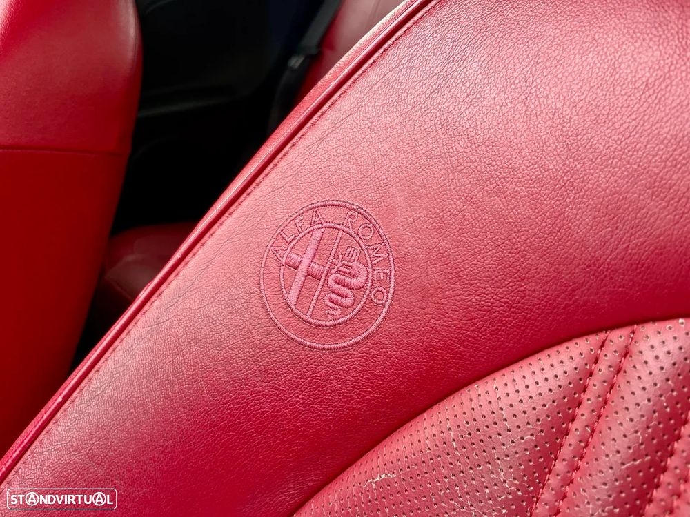 Alfa Romeo MiTo 1.3 JTD Distinctive S&S - 23