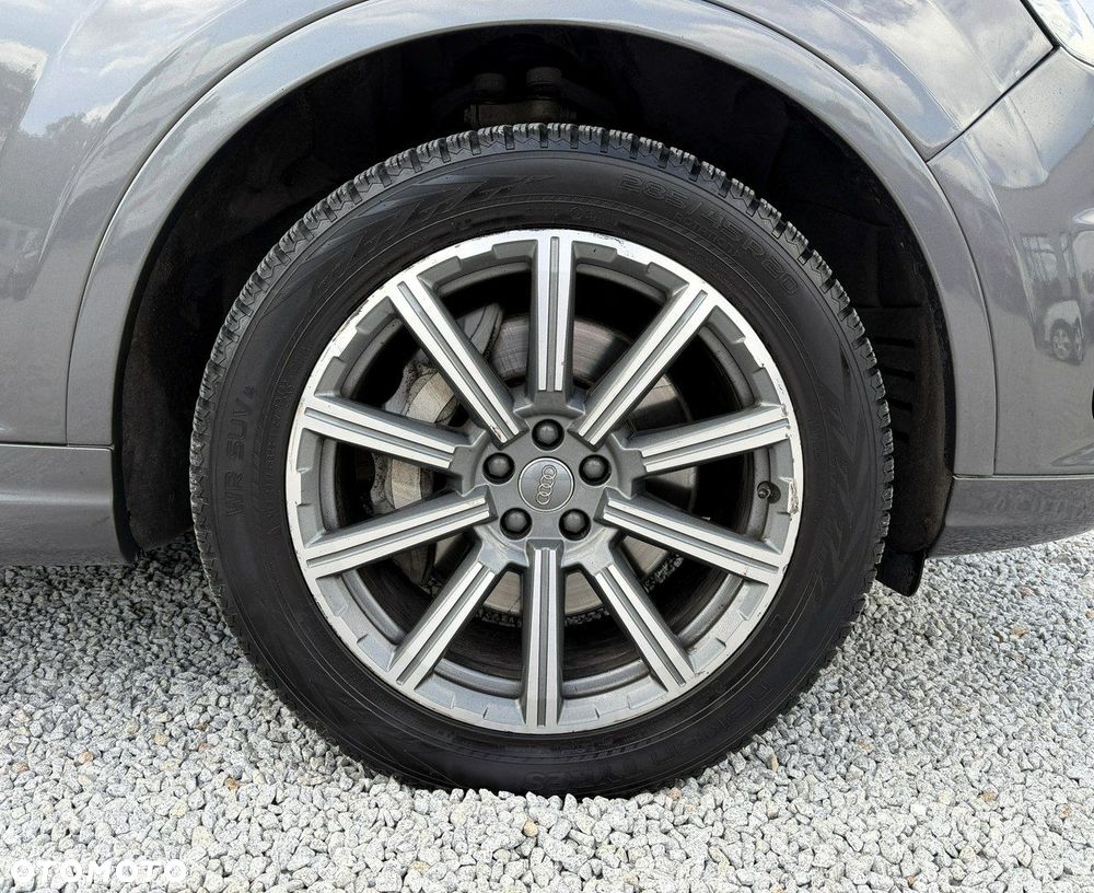 Audi Q7 - 9