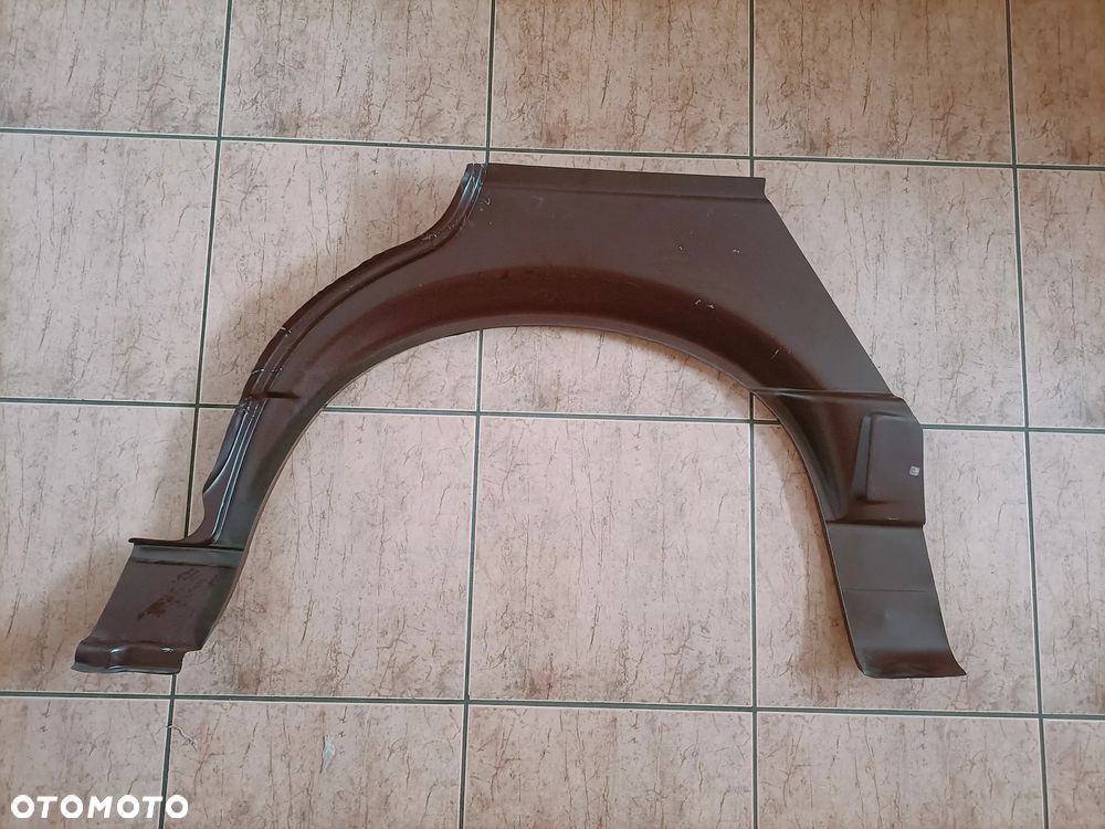 Reperaturka błotnika tył prawy BMW E30 Touring - 5