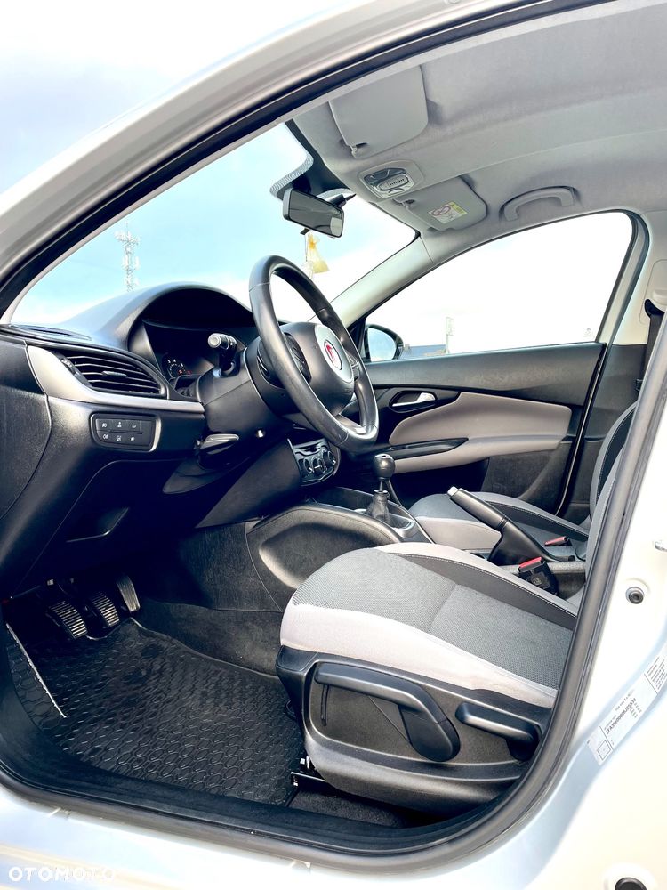 Fiat Tipo 1.4 16v Pop - 12