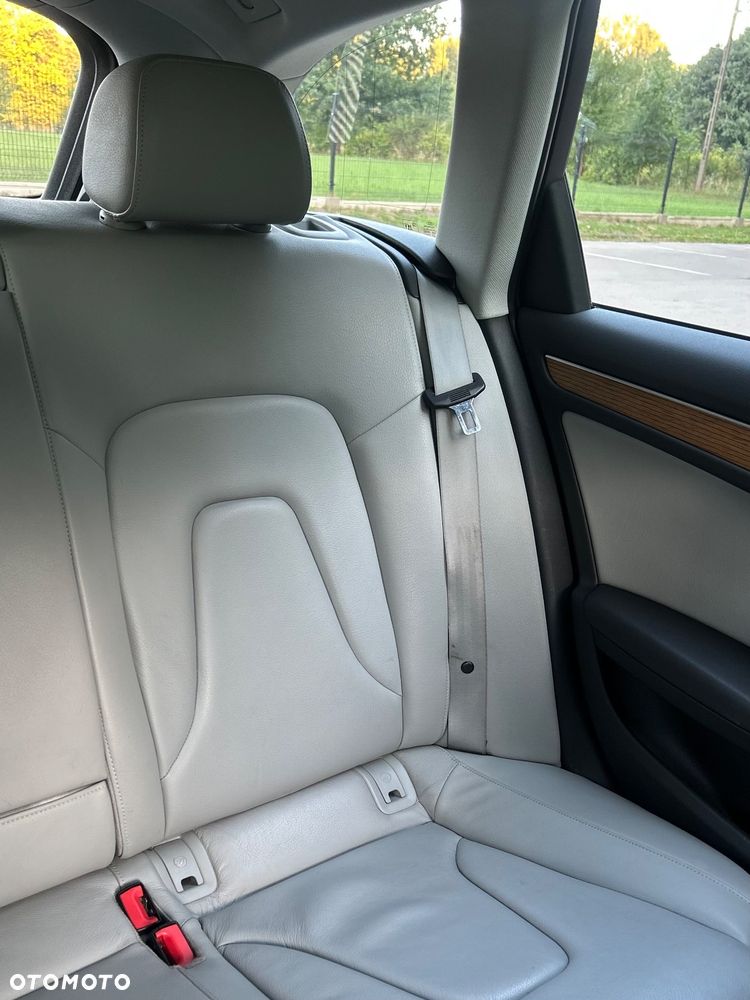 Audi A4 ver-2-0-tfsi-quattro-s-tronic - 19