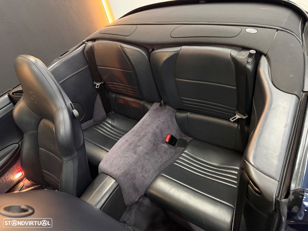 Porsche 911 (996) Carrera 40 Anos - 25