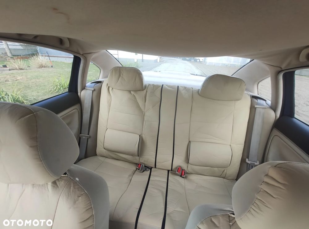 Volkswagen Passat 1.8T - 8