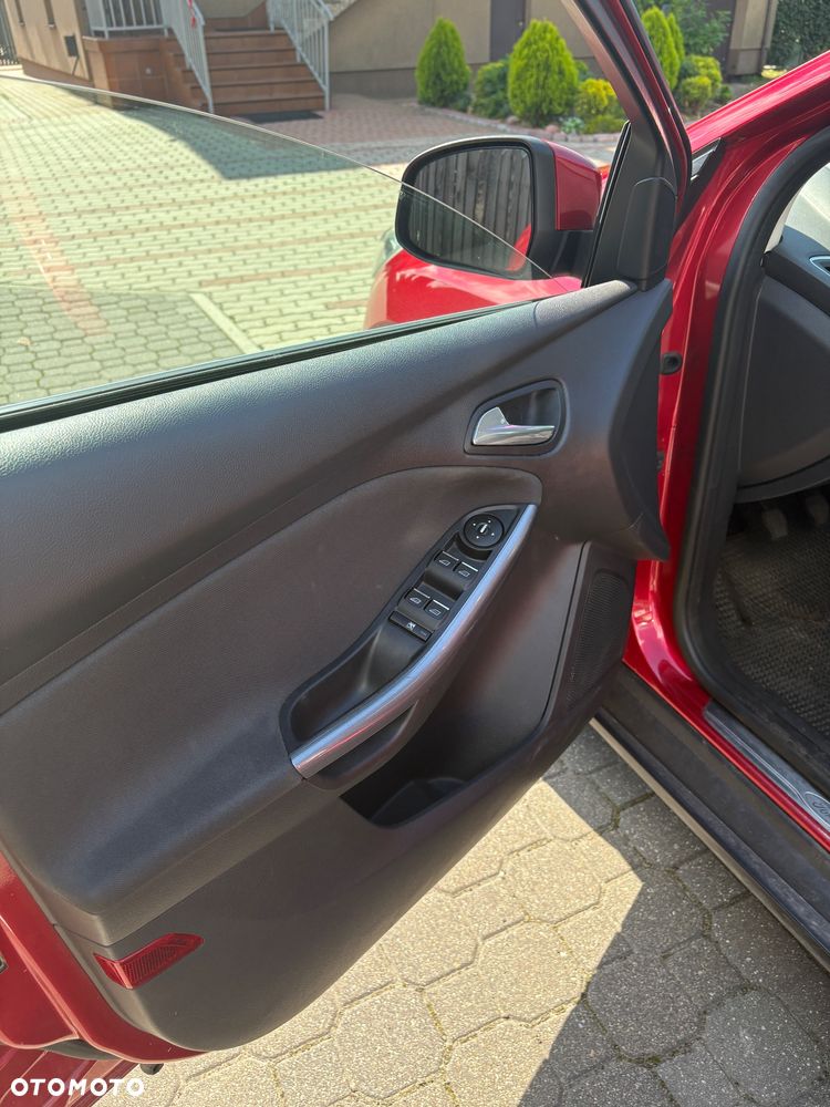 Ford Focus 1.6 EcoBoost Gold X (Edition) - 14