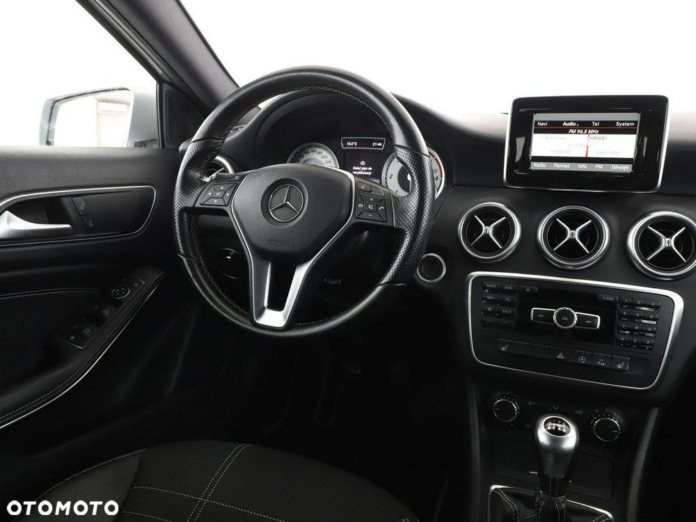 Mercedes-Benz Klasa A 180 CDI (BlueEFFICIENCY) Urban - 17